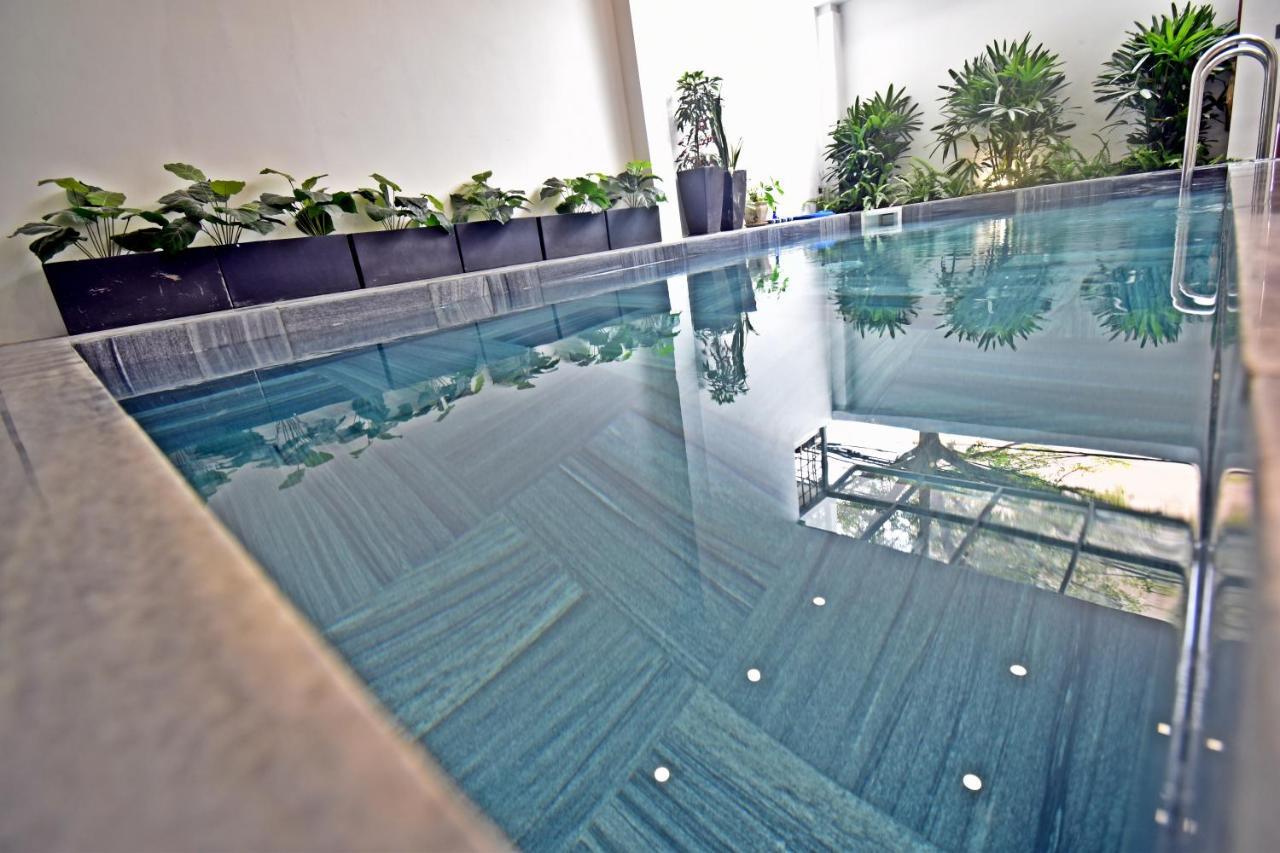 Brian Villa 4 Bedrooms-My Khe Beach Da Nang Exteriör bild